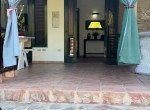 143739-img_4c81321f08e0_1